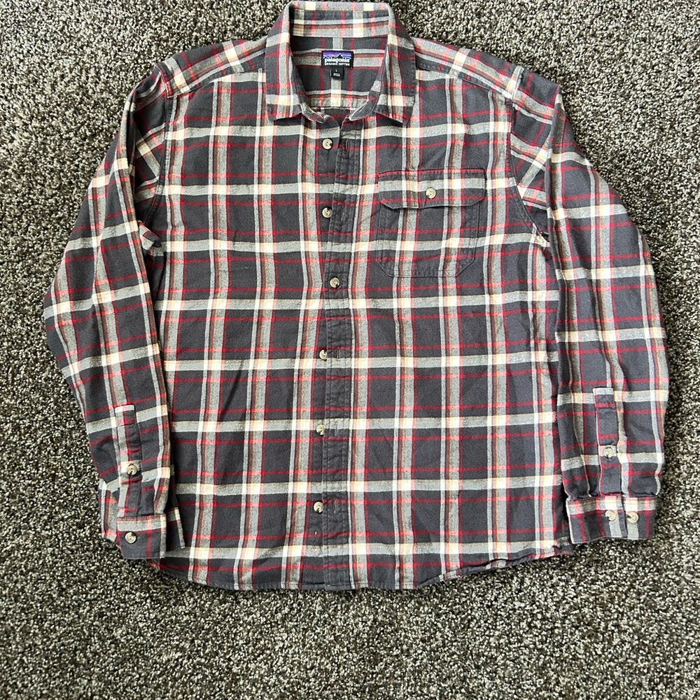 Patagonia Men's Red and Gray Plaid Shirt